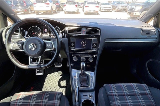 2018 Volkswagen Golf GTI 2.0T SE
